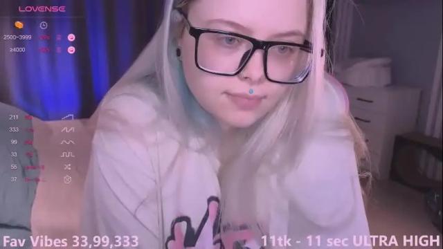 Image 4 of killpretty Stream on Chaturbate on 8 months ago