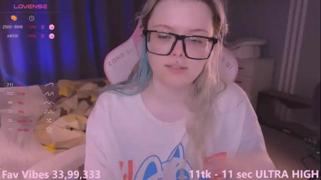 Image 7 of killpretty Stream on Chaturbate on 8 months ago