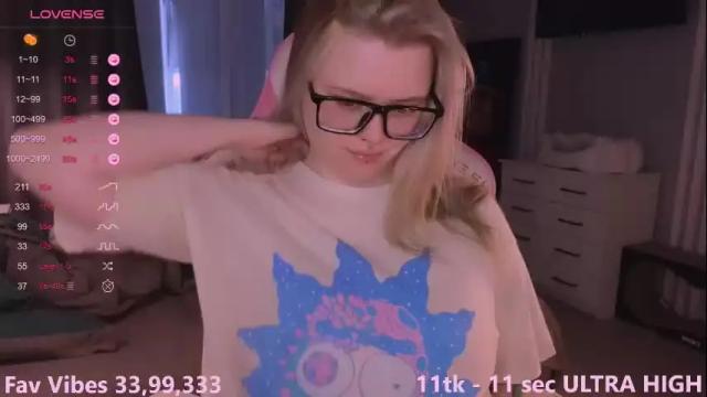 Image 2 of killpretty Stream on Chaturbate on 7 months ago