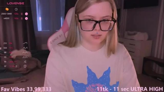 Image 7 of killpretty Stream on Chaturbate on 7 months ago