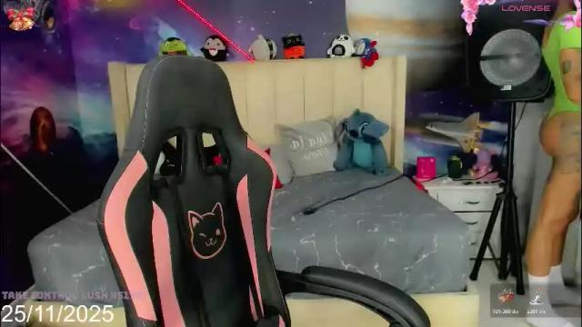 Image 10 of kilye_nellaa Stream on Chaturbate on 1 month ago