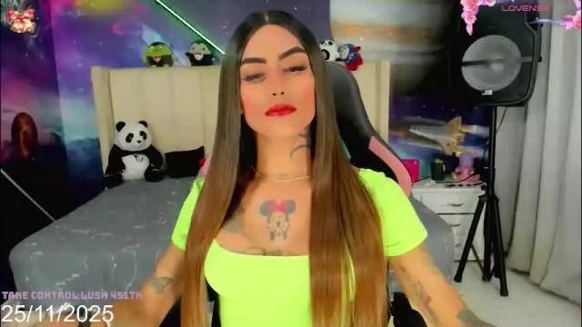 Image 3 of kilye_nellaa Stream on Chaturbate on 1 month ago