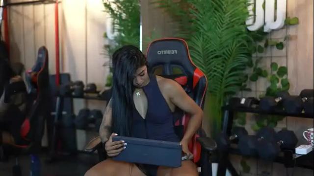 Image 3 of kim_beckett Stream on Chaturbate on 1 month ago