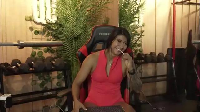 Image 4 of kim_beckett Stream on Chaturbate on 1 month ago