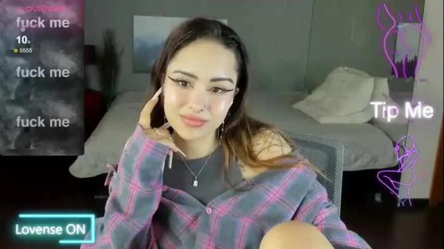 Image 11 of kim_brownie Stream on Chaturbate on 1 month ago