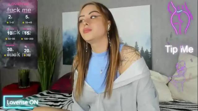 Image 10 of kim_brownie Stream on Chaturbate on 26 days ago