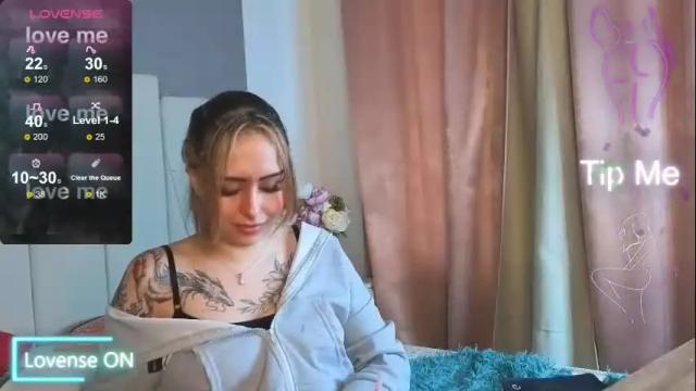 Image 2 of kim_brownie Stream on Chaturbate on 9 days ago