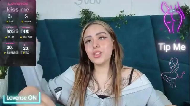 Image 7 of kim_brownie Stream on Chaturbate on 2 days ago