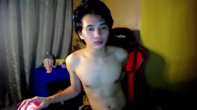 Thumbnail 2, kim_chuiweng's Stream at Chaturbate, 20 months ago