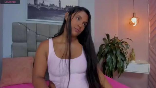 Image 10 of kim_cooper5 Stream on Chaturbate on 13 months ago
