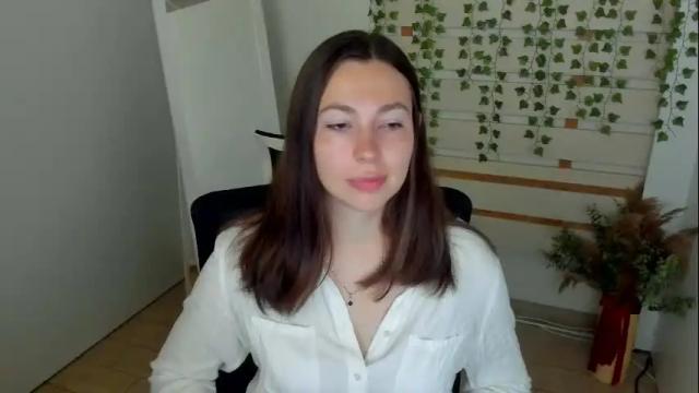 Image 4 of kim_go Stream on Chaturbate on 15 days ago