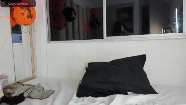 Image 11 of kim_gomez7 Stream on Chaturbate on 18 months ago