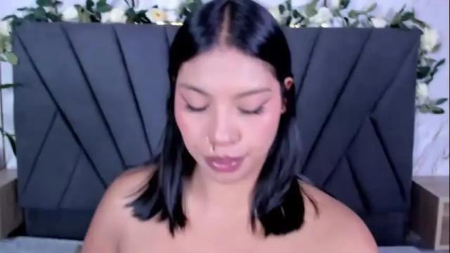 Image 11 of kim_johnsson Stream on Chaturbate on 8 days ago