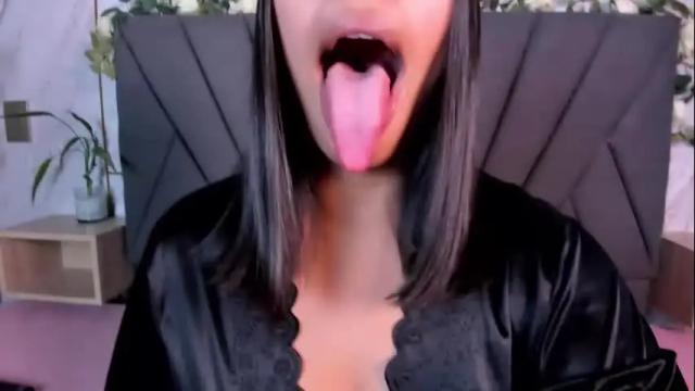 Image 6 of kim_johnsson Stream on Chaturbate on 6 days ago