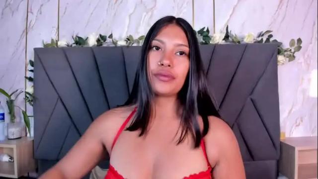 Image 12 of kim_johnsson Stream on Chaturbate on 1 month ago