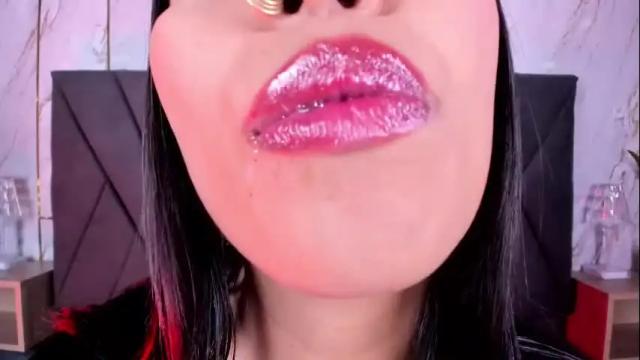 Image 3 of kim_johnsson Stream on Chaturbate on 4 months ago