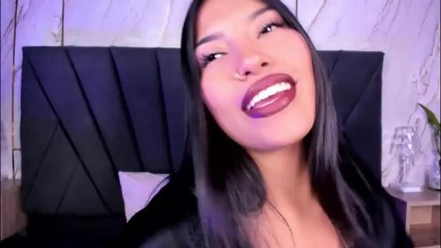 Image 6 of kim_johnsson Stream on Chaturbate on 4 months ago