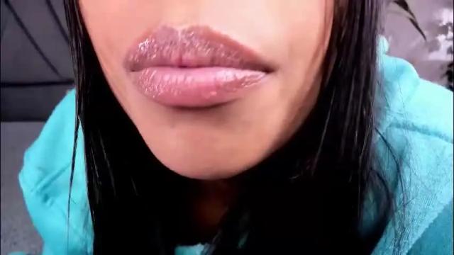 Image 11 of kim_johnsson Stream on Chaturbate on 4 months ago