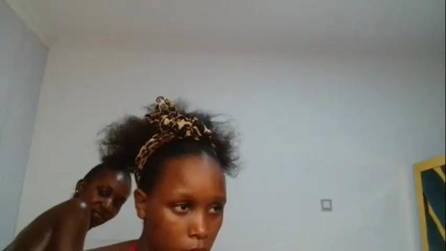 Image 2 of kim_keyla Stream on Chaturbate on 21 months ago