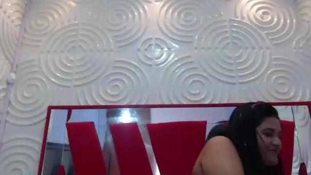 Image 2 of kim_martines Stream on Chaturbate on 27 months ago