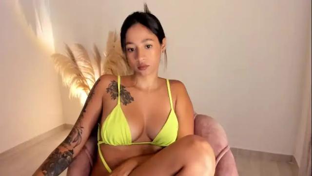 Image 3 of kim_murphy Stream on Chaturbate on 1 month ago