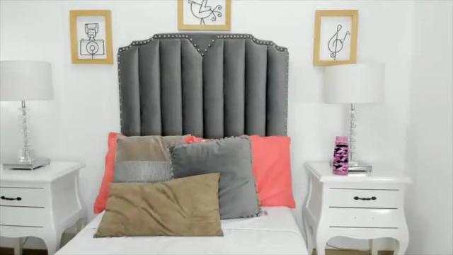 Image 3 of kim_vega26 Stream on Chaturbate on 21 months ago