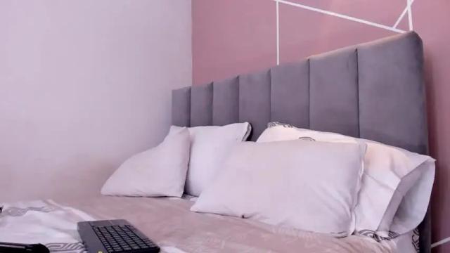 Image 12 of kima_sunx Stream on Chaturbate on 15 months ago