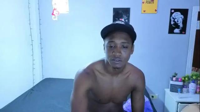 Image 4 of kimandyuk Stream on Chaturbate on 1 month ago