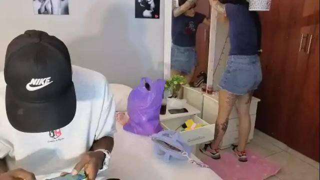 Image 4 of kimandyuk Stream on Chaturbate on 29 days ago