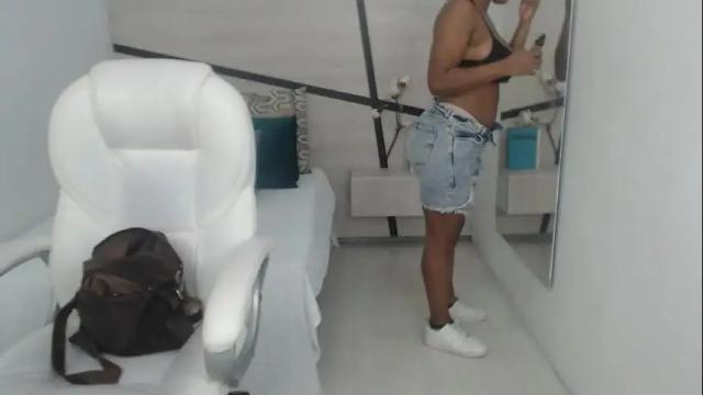 Image 2 of kimara_lion Stream on Chaturbate on 1 month ago