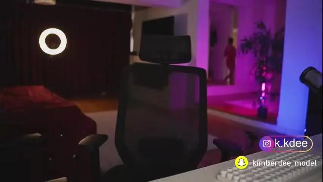 Image 10 of kimberdeee Stream on Chaturbate on 5 months ago