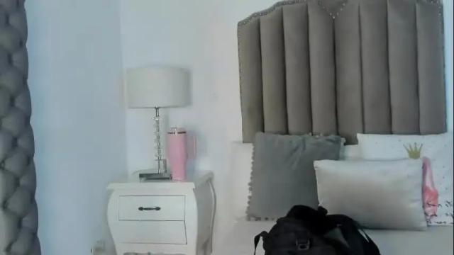 Image 3 of kimberlin_cam_ Stream on Chaturbate on 1 month ago