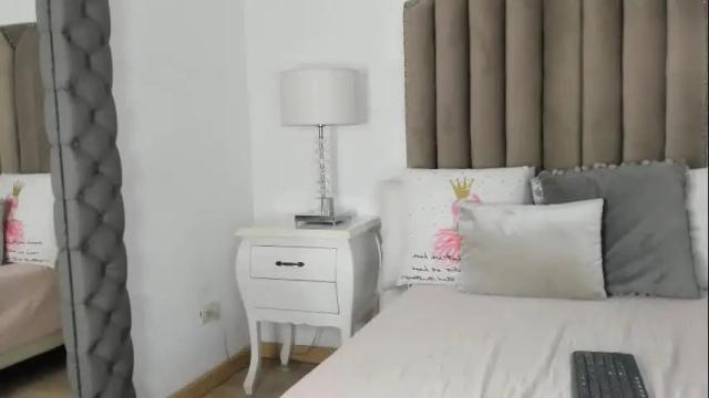 Image 3 of kimberlin_cam_ Stream on Chaturbate on 1 month ago