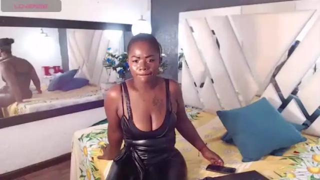 Image 8 of kimberlly07 Stream on Chaturbate on 13 months ago