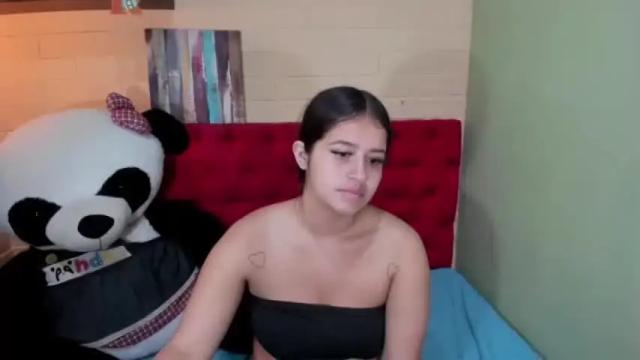 Image 10 of kimberllysnow Stream on Chaturbate on 22 months ago