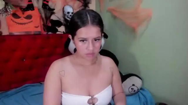 Image 8 of kimberllysnow Stream on Chaturbate on 22 months ago