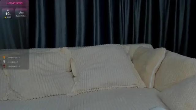 Image 6 of kimberly_bohnes Stream on Chaturbate on 1 month ago