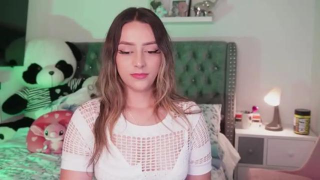 Image 12 of kimberly_clars Stream on Chaturbate on 12 months ago