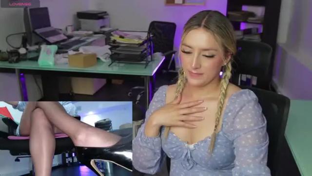 Image 10 of kimberly_clars Stream on Chaturbate on 12 months ago
