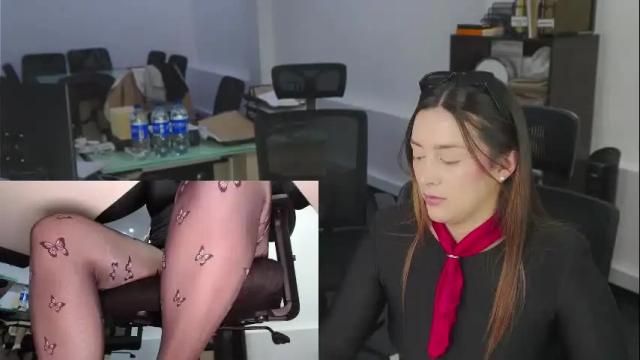 Image 4 of kimberly_clars Stream on Chaturbate on 2 months ago