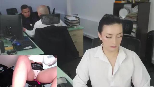 Image 11 of kimberly_clars Stream on Chaturbate on 2 months ago