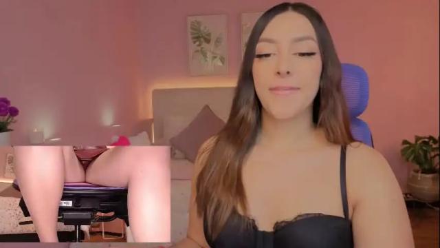 Image 12 of kimberly_clars Stream on Chaturbate on 28 days ago
