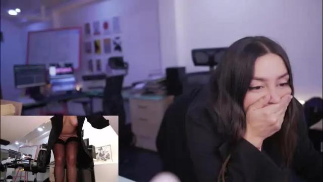 Image 10 of kimberly_clars Stream on Chaturbate on 3 days ago