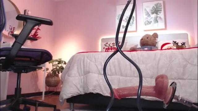 Image 10 of kimberly_clars Stream on Chaturbate on 1 month ago
