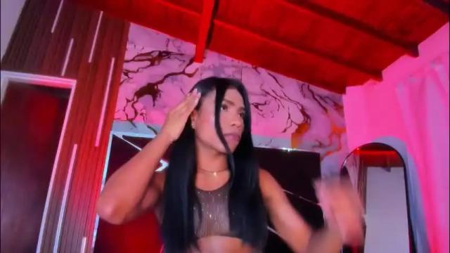 Image 3 of kimberly_gonzalez1 Stream on Chaturbate on 23 days ago