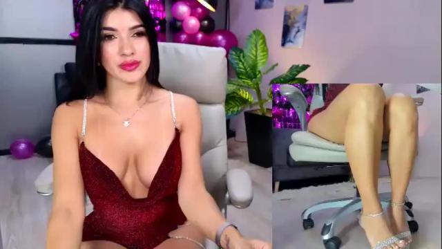 Image 10 of kimberly_hot2 Stream on Chaturbate on 3 months ago