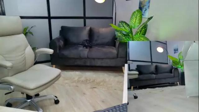 Image 4 of kimberly_hot2 Stream on Chaturbate on 1 month ago