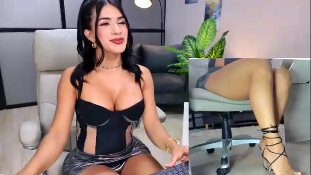 Image 8 of kimberly_hot2 Stream on Chaturbate on 1 month ago