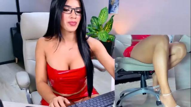 Image 3 of kimberly_hot2 Stream on Chaturbate on 1 month ago