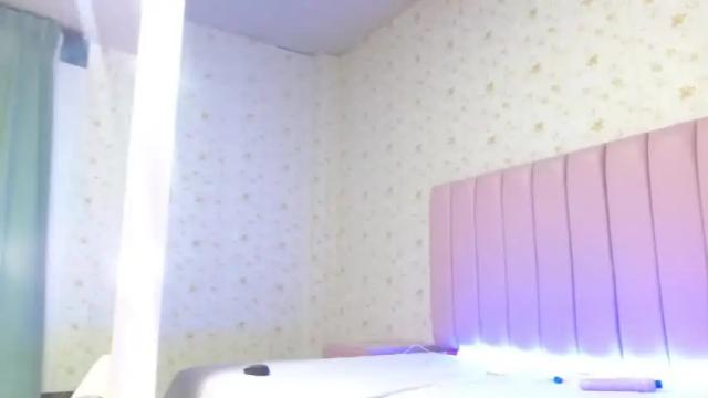 Image 12 of kimberly_joneess Stream on Chaturbate on 21 months ago